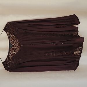 American Eagle blouse with lace detailing size med